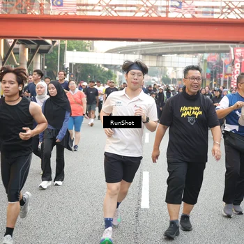 Runner Photo 4631874
