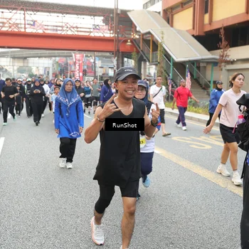 Runner Photo 4632351