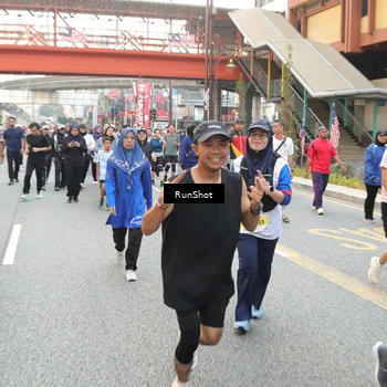 Runner Photo 4632358