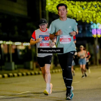 Runner Photo 4632390