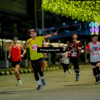 Runner Photo 4632684