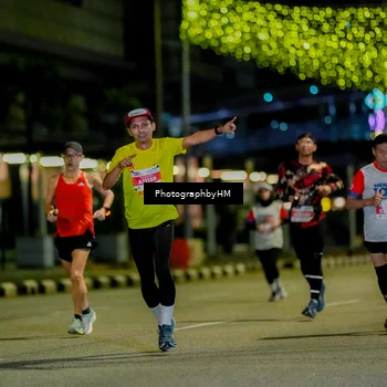 Runner Photo 4632696