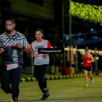 Runner Photo 4632699