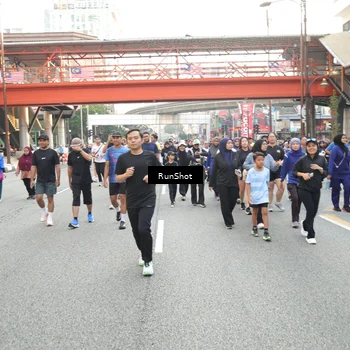 Runner Photo 4632765
