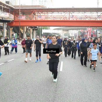 Runner Photo 4632774