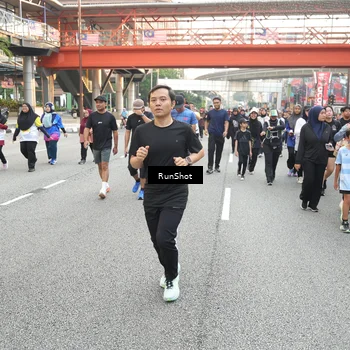 Runner Photo 4632848