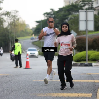 Runner Photo 4632985