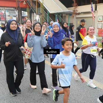 Runner Photo 4633093