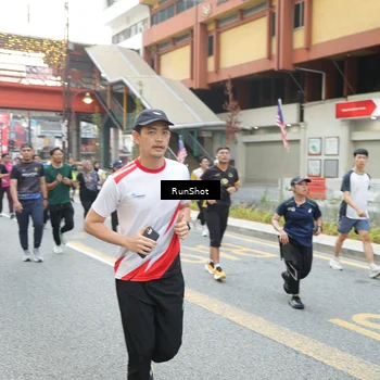 Runner Photo 4633155