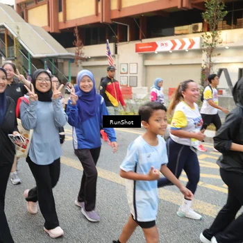 Runner Photo 4633276