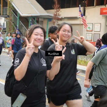 Runner Photo 4633349