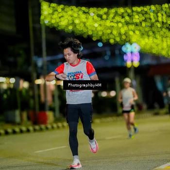 Runner Photo 4633356