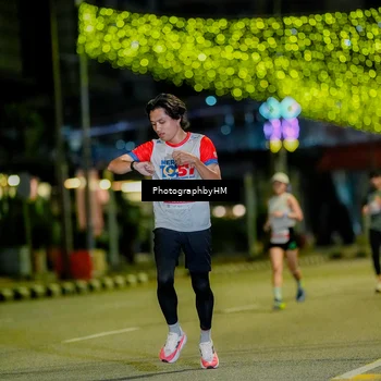 Runner Photo 4633363