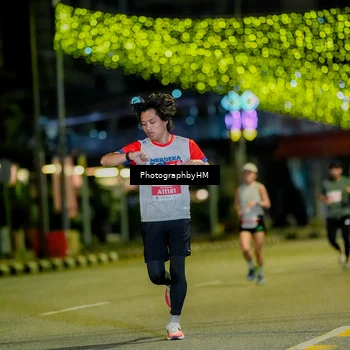 Runner Photo 4633370