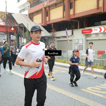 Runner Photo 4633391