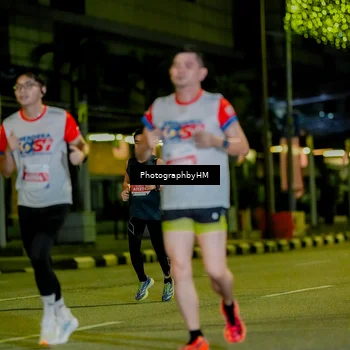 Runner Photo 4633411