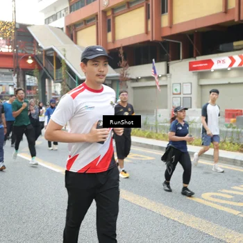 Runner Photo 4633460