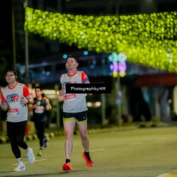 Runner Photo 4633494