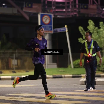 Runner Photo 4633497