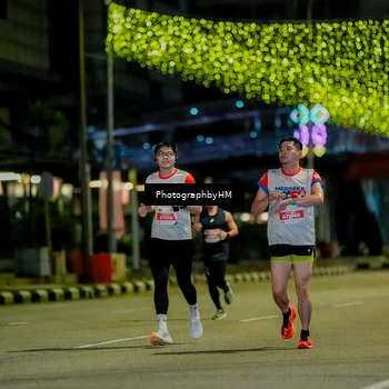 Runner Photo 4633535
