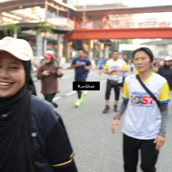 Runner Photo 4633553