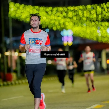 Runner Photo 4633605