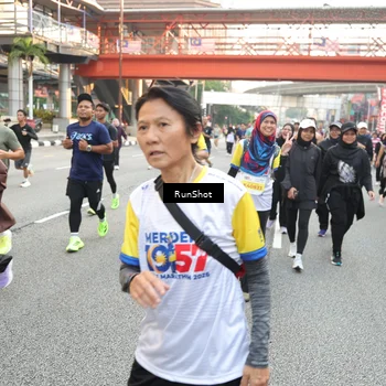Runner Photo 4633616