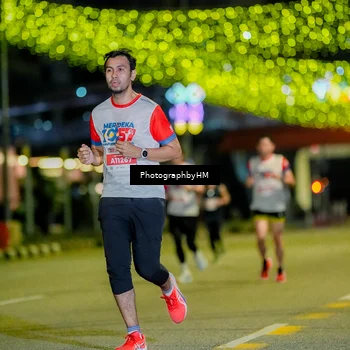 Runner Photo 4633626