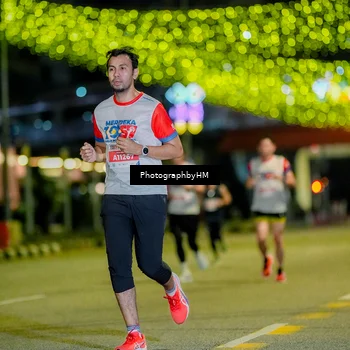 Runner Photo 4633632