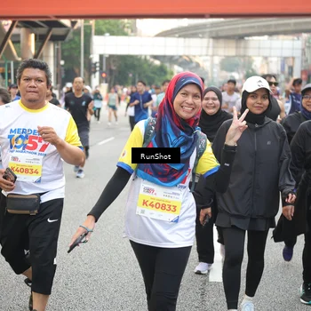 Runner Photo 4633643