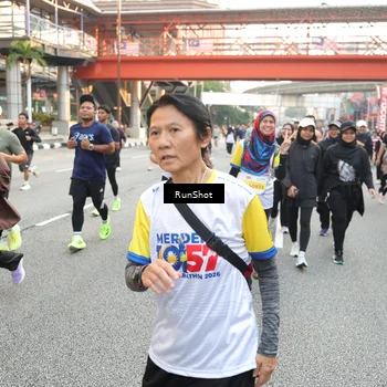 Runner Photo 4633647