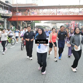 Runner Photo 4633778