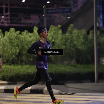 Runner Photo 4633828