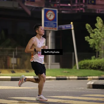 Runner Photo 4633924
