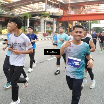 Runner Photo 4634051
