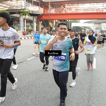 Runner Photo 4634074