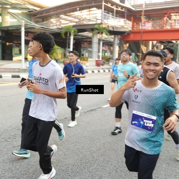 Runner Photo 4634076