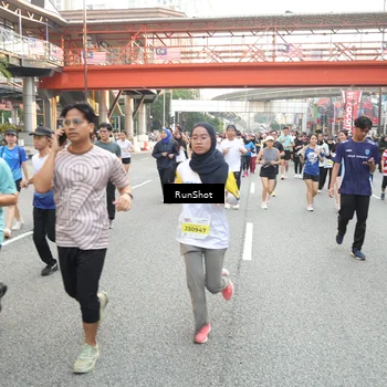 Runner Photo 4634180