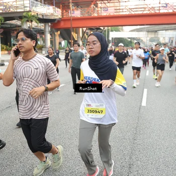 Runner Photo 4634240