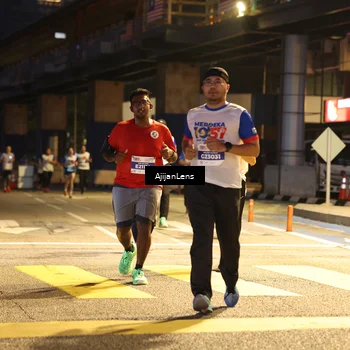 Runner Photo 4634286