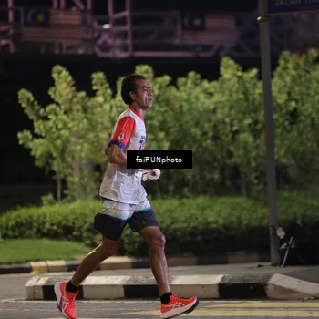 Runner Photo 4634302
