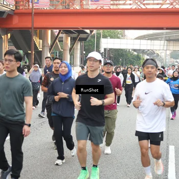 Runner Photo 4634320