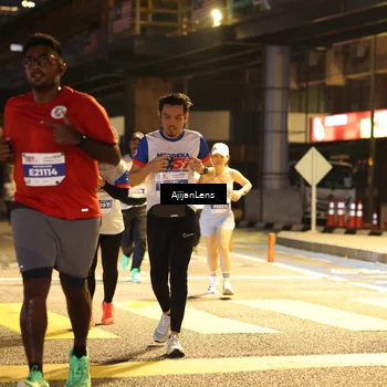 Runner Photo 4634338