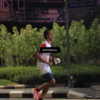 Runner Photo 4634368