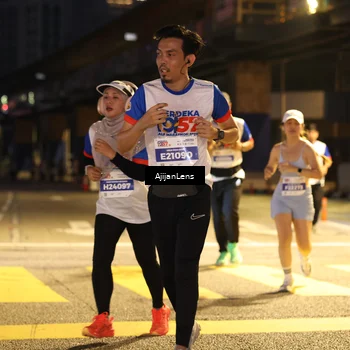 Runner Photo 4634371