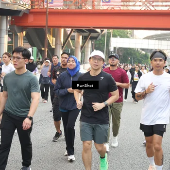 Runner Photo 4634399