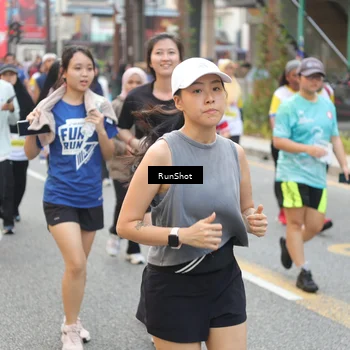 Runner Photo 4634417