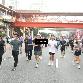 Runner Photo 4634420