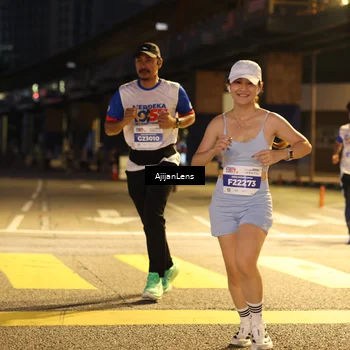 Runner Photo 4634425