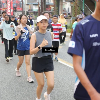Runner Photo 4634427